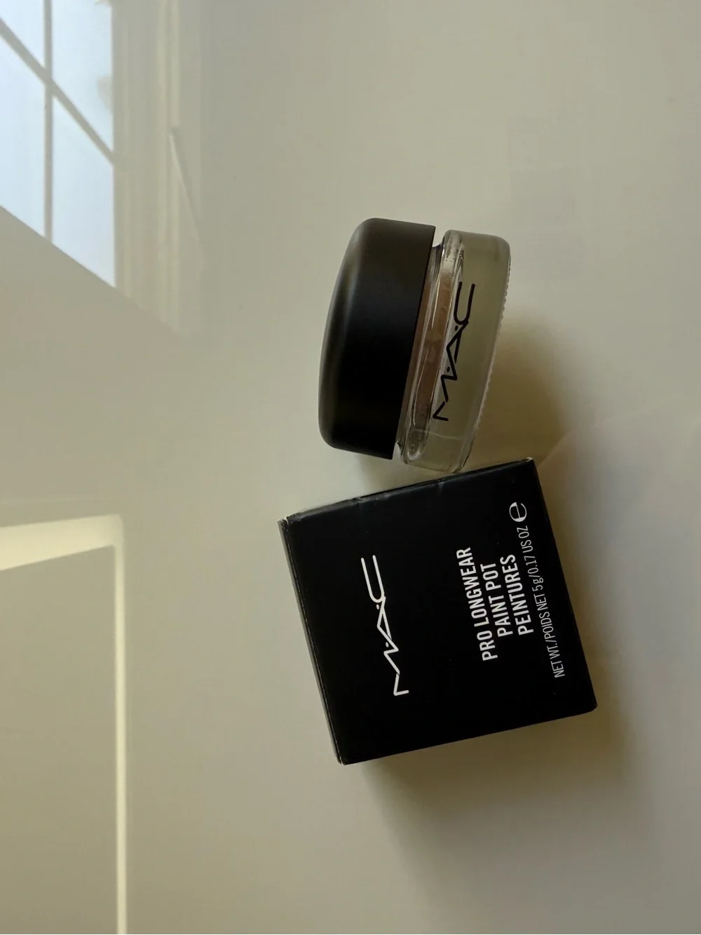 Mac Pro Longwear Paint Pot Princess Cut - Picture 3 of 3